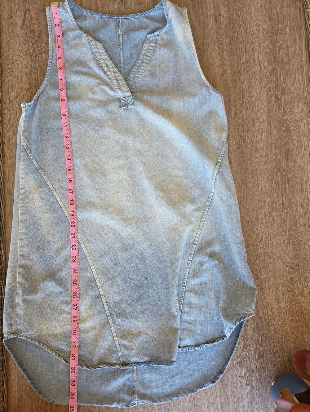 Cupshe Light Wash Denim Tunic Tank Dress V-Neck Chambray Sleeveless Medium - Picture 4 of 7